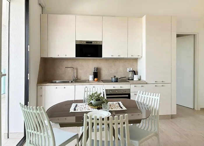 Apartment Holihome G-view *